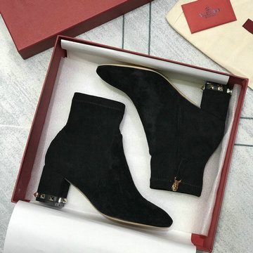 ヴァレンティノ Valentino 26-VTJ20043  2020年秋冬最新入荷 ショートブーツ ローヒールシューズ レディースシューズ カーフレザー