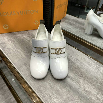 商品名称：ルイヴィトン LOUISVUITTON 26-LVJ20050G 2020年秋冬最新入荷 ショートブーツ アンクルブーツ レディースシューズ カジュアルシューズ レザー