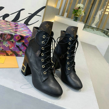 商品名称：ルイヴィトン LOUISVUITTON 26-LVJ20053 2020年秋冬最新入荷 マーティンブーツ ショートブーツ ローヒールシューズ レディースシューズ カジュアルシューズ レザー