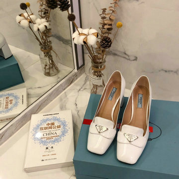 プラダ PRADA 26-PDJ20012 2020年秋冬最新入荷 パンプス ハイヒールシューズ レディースシューズ ローファーシューズ