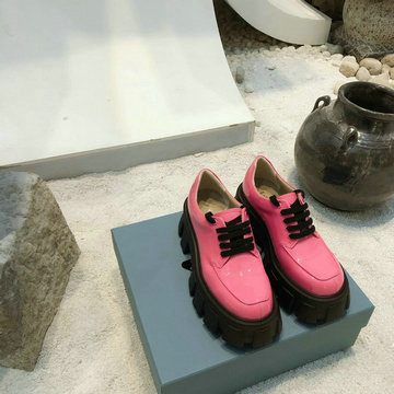 プラダ PRADA 26-PDJ20019 2020年秋冬最新入荷 アンクルブーツ ローヒールシューズ レディースシューズ ローファーシューズレザー