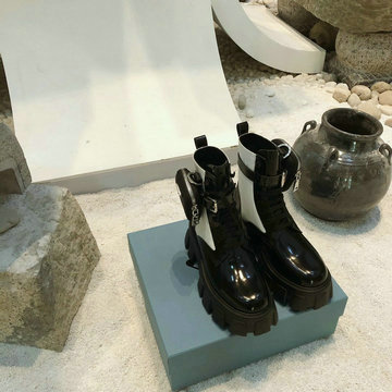 プラダ PRADA 26-PDJ20021  2020年秋冬最新入荷 ショートブーツ ローヒールシューズ レディースシューズ レザー
