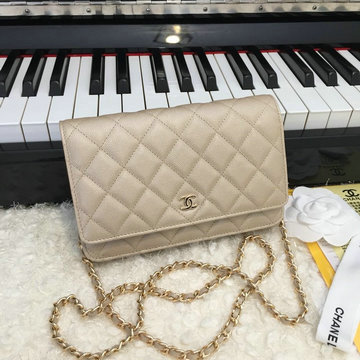 シャネル CHANEL CC-CH33814XQJQ 2020年最新入荷 クラシック チェーンウォレット 斜めがけ ショルダーバッグ フラップバッグ キャビアスキン