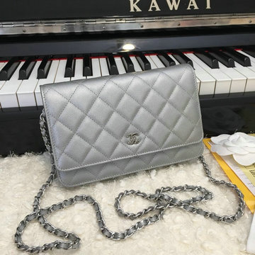 シャネル CHANEL CC-CH33814XQYY 2020年最新入荷 クラシック チェーンウォレット 斜めがけ ショルダーバッグ フラップバッグ キャビアスキン