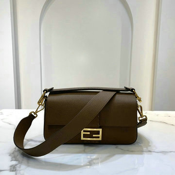 フェンディ FENDI 168-FD306MZS 2020年最新入荷 斜め掛け ショルダーバッグ フラップバッグ レディースかばん レザー