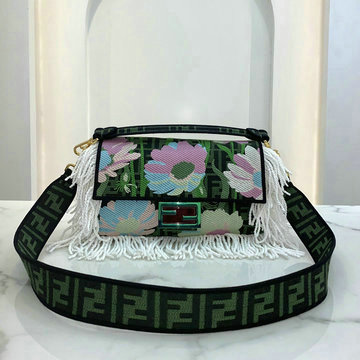 商品名称：フェンディ FENDI 168-FD8270  2020年最新入荷 ピーカブー トートバッグ 2way ショルダーバッグ レディースかばん