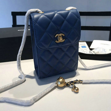商品名称：シャネル CHANEL YUN-CH1773BL  2020最新入荷 斜め掛け ショルダーバッグ スマートフォン ケース 携帯ケース ラムスキン