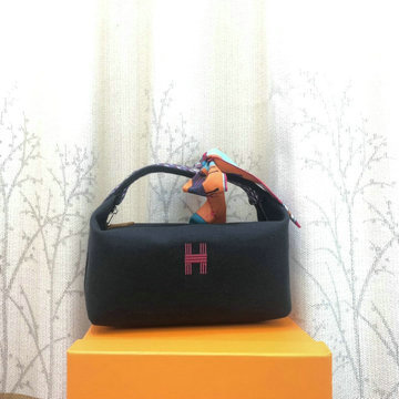 商品名称：エルメスHERMES YUN-HE6627BK 2020最新入荷 Trousse Bride-A-Brace ハンドバッグ お弁当袋 クーラーバッグ ボストンバッグ