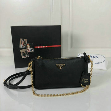 プラダ PRADA YUN-PD1BH171K 2020最新入荷 チェーンウォレット 斜め掛け ショルダーバッグ スモールバッグ カーフレザー
