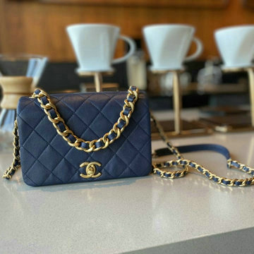 商品名称：シャネル CHANEL 025-CH1895LS  2020年最新入荷 フラップバッグ 斜め掛け ショルダーバッグ チェーンウォレット レディースかばん カーフレザー