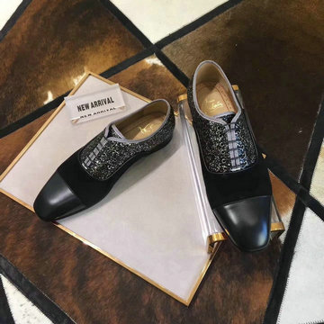 クリスチャンルブタン CHRISTIAN LOUBOUTIN  26-CLJ20026 2020年秋冬最新入荷 スニーカー ローファー カジュアルシューズ メンズシューズ