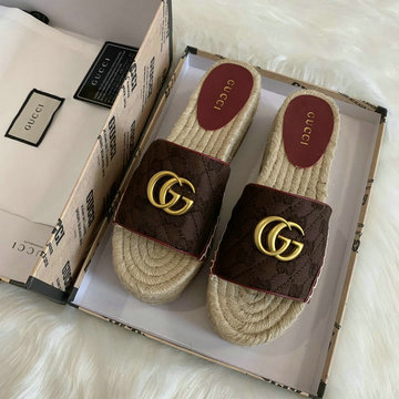 商品名称：グッチ GUCCI 26-GGJ20059　2020年秋冬最新入荷 GGキルティング キャンバス ウィメンズ エスパドリーユ サンダル 厚底 スリッパ ミュール