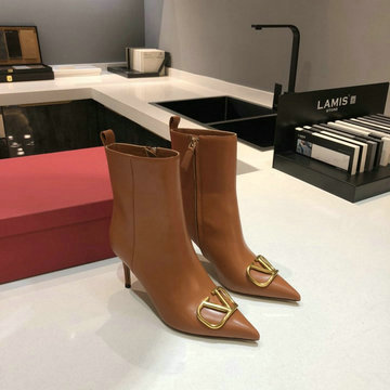 商品名称：ヴァレンティノ Valentino 26-VTJ20061　2020年秋冬最新入荷 アンクルブーツ ハイヒールシューズ ピンヒール レディースシューズ 靴 カーフレザー