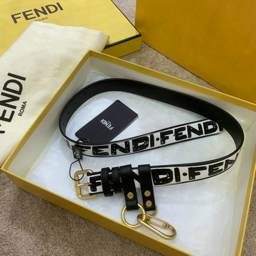 フェンディ FENDI BXN-FD36532  2020年最新入荷 ウェスト ベルト レザー