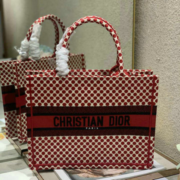 クリスチャンディオール CHRISTIAN DIOR 025-CD8022DR 2020年最新入荷 Book Tote ブック トートバッグ ハンドバッグ 刺繍入り