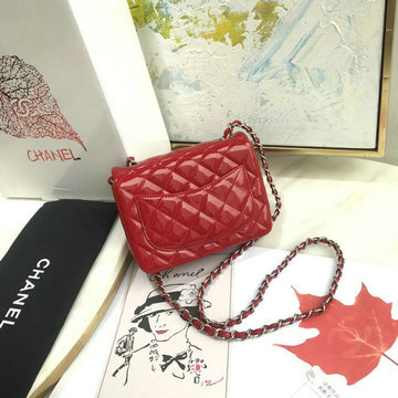 商品名称：シャネル CHANEL CC-CH1115GGYR 2020年最新入荷 クラシック 斜め掛け ショルダーバッグ フラップバッグ レディースかばん パテントレザー