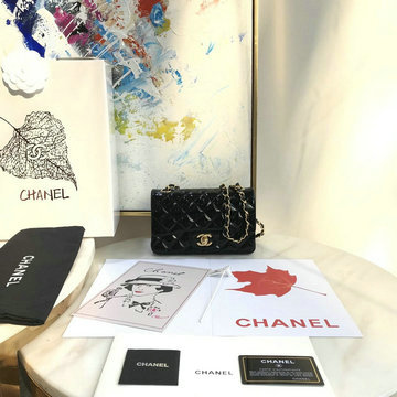 シャネル CHANEL CC-CH1116GGJK 2020年最新入荷 クラシック 斜め掛け ショルダーバッグ フラップバッグ レディースかばん パテントレザー