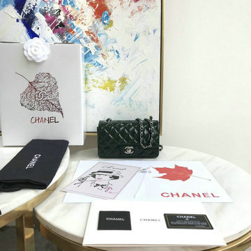 シャネル CHANEL CC-CH1116GGYM  2020年最新入荷 クラシック 斜め掛け ショルダーバッグ フラップバッグ レディースかばん パテントレザー