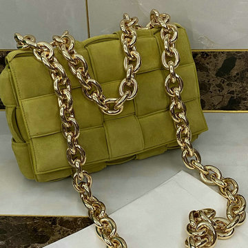 ボッテガヴェネタ BOTTEGAVENETA aj-BOV631421RYL  2020年最新入荷 ザ パデッド カセット 斜め掛け ショルダーバッグ レディースかばん カシミヤ