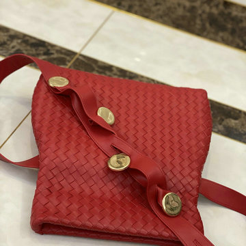 ボッテガヴェネタ BOTTEGAVENETA BOV642637RD  2020年最新入荷 ザ フォールド 斜め掛け ショルダーバッグ イントレチャート クロスボディバッグ レディースかばん