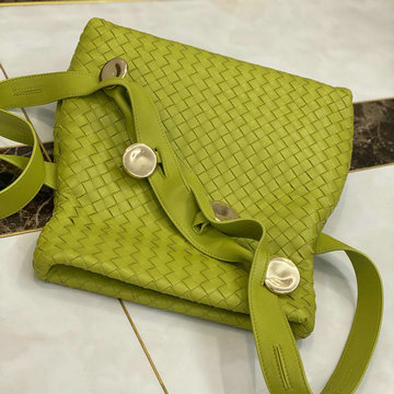 ボッテガヴェネタ BOTTEGAVENETA aj-BOV642637YL  2020年最新入荷 ザ フォールド 斜め掛け ショルダーバッグ イントレチャート クロスボディバッグ レディースかばん