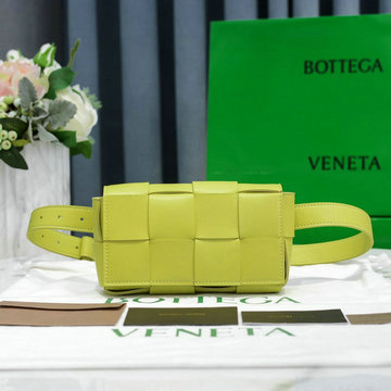 ボッテガヴェネタ BOTTEGAVENETA 025-BOV639367YL 2020年最新入荷 ザ ベルト カセット ウェストバッグ チェストバッグ ショルダーバッグ ラムスキン