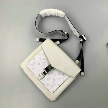 ルイヴィトン LOUISVUITTON JS-M30411  2020年最新入荷 フラップ メッセンジャーバッグ 斜め掛け ショルダーバッグ モノグラム タイガレザー