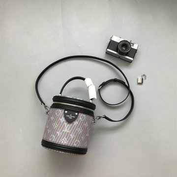 商品名称：ルイヴィトン LOUISVUITTON  JS-M55457LK 2020年最新入荷 カンヌ バゲットバッグ 斜め掛け ショルダーバッグ モノグラムキャンパス