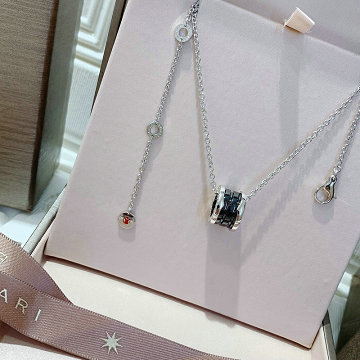 ブルガリ BVLGARI  CZZ-BVXL19010 2019年最新入荷 ビー ゼロワン ネックレス ブラックセラミック ペンダントトップ アクセサリー