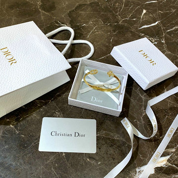 クリスチャンディオール CHRISTIAN DIOR  CZZ-CDSZ19002 2019年最新入荷 CD ロゴ ブレスレット オープン バングル スワロフスキークリスタル