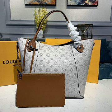 商品名称：ルイヴィトン LOUISVUITTON 057-M55552 2020年最新入荷 ヒナ MM ハンドバッグ 2way ショルダー トートバッグ マヒナレザー