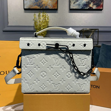 商品名称：ルイヴィトン LOUISVUITTON 057-M61117B 2020年最新入荷 ソフトトランク 斜め掛け ショルダーバッグ モノグラムアンプラント