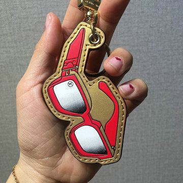 商品名称：ルイヴィトン LOUISVUITTON 057-M68865 2020年最新入荷 ポルト クレ 1.1 ミリオネアー キーホルダー キーリング バッグチャーム