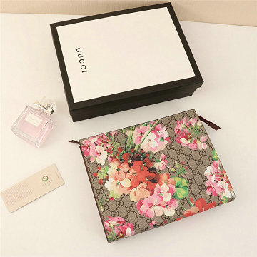 グッチ GUCCI 057-GG430268 2020年最新入荷 手持ちかばん クラッチバッグ セカンドバッグ メンズかばん