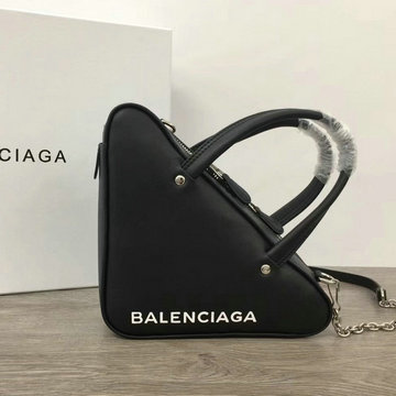バレンシアガ BALENCIAGA YUN-BA527272K 2020年最新入荷 トライアングル ダッフル スモールサイズ ハンドキャリーバッグ ショルダーバッグ ラムスキン