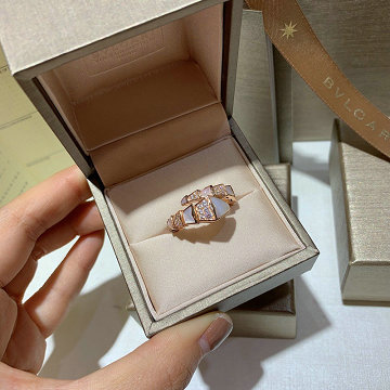 ブルガリ BVLGARI CZ-BVJZ20003 2020年最新入荷 セルペンティ リング 指輪 マザー オブ パール アクセサリー ジュエリー パヴェダイヤモンド