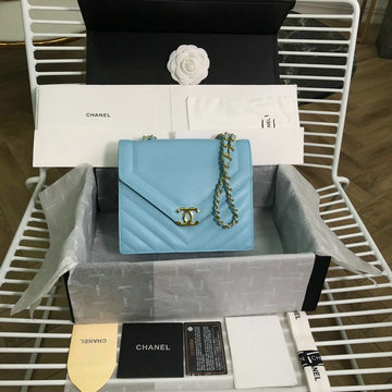 商品名称：シャネル CHANEL JS-CH0025 2019年最新入荷 斜め掛け ショルダーバッグ フラップバッグ レディースかばん カーフスキン