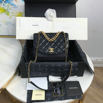 シャネル CHANEL JS-CH0785K  2020年最新入荷 フラップバッグ 斜め掛け ショルダーバッグ パール スモールバッグ レディースかばん レザー