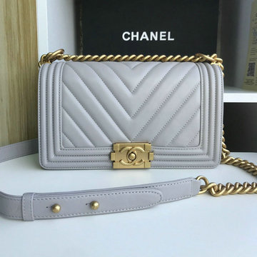 商品名称：シャネル CHANEL JS-CH67086VYJQ 2020年最新入荷 BOY スモール ハンドバッグ 斜め掛け ショルダーバッグ フラップバッグ レディース ラムスキン