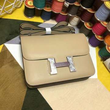 エルメス HERMES  063-H1082SRYQH  2020年最新入荷 コンスタンス 斜め掛け ショルダーバッグ
