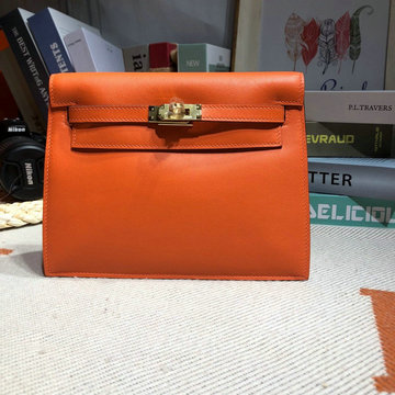 エルメス HERMES 063-HKD22SQCS  2020年最新入荷 ケリー DanSe 22 ハンドバッグ ショルダーバッグ バックパック swift スイフト革