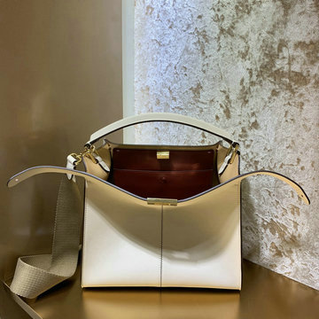 商品名称：フェンディ FENDI  BXN-FD5312MB 2020年最新入荷 ピーカブー エックスライト トートバッグ ハンドバッグ 通勤 カーフレザー