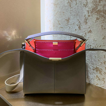 フェンディ FENDI  BXN-FD33508HM 2020年最新入荷 ピーカブー エックスライト トートバッグ ハンドバッグ 通勤 カーフレザー