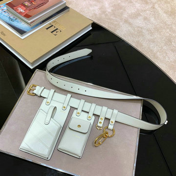 フェンディ  FENDI   BXN-FD8033 2020年最新入荷 ウェストバッグ ショルダーバッグ ベルトバッグ ボディバッグ レザー