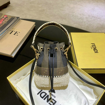 フェンディ FENDI BXN-FD36024  2020年最新入荷 モン トレゾール ショルダーバッグ レザー バゲットバッグ