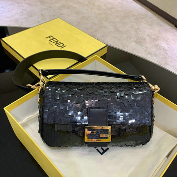 フェンディ FENDI  BXN-FD36029 2020年最新入荷 バゲット 斜め掛け ショルダーバッグ スモールバッグ レディースかばん カーフレザー