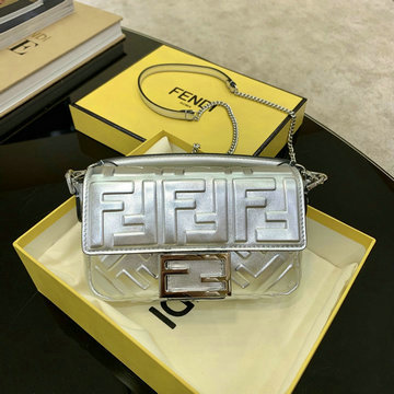 フェンディ FENDI BXN-FD83004YS  2020年最新入荷 バゲット トートバッグ 斜め掛け ショルダーバッグ スモールバッグ レディースかばん