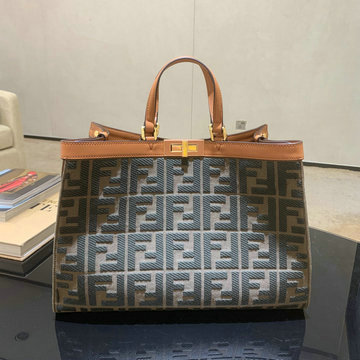 フェンディ FENDI BXN-FD83331 2020年最新入荷 ピーカブー エックス トートバッグ トップハンドルバッグ ショルダーバッグ レディースかばん