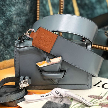 ロエベ LOEWE DDB-LE11301HS 2020年最新入荷 バルセロナ ショルダーバッグ 斜め掛け レザー レディースかばん