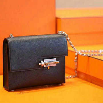 エルメス HERMES 057-HE9132SYK  2020年最新入荷 ヴェルー ミニバッグ 斜め掛け ショルダーバッグ レディースかばん シープスキン